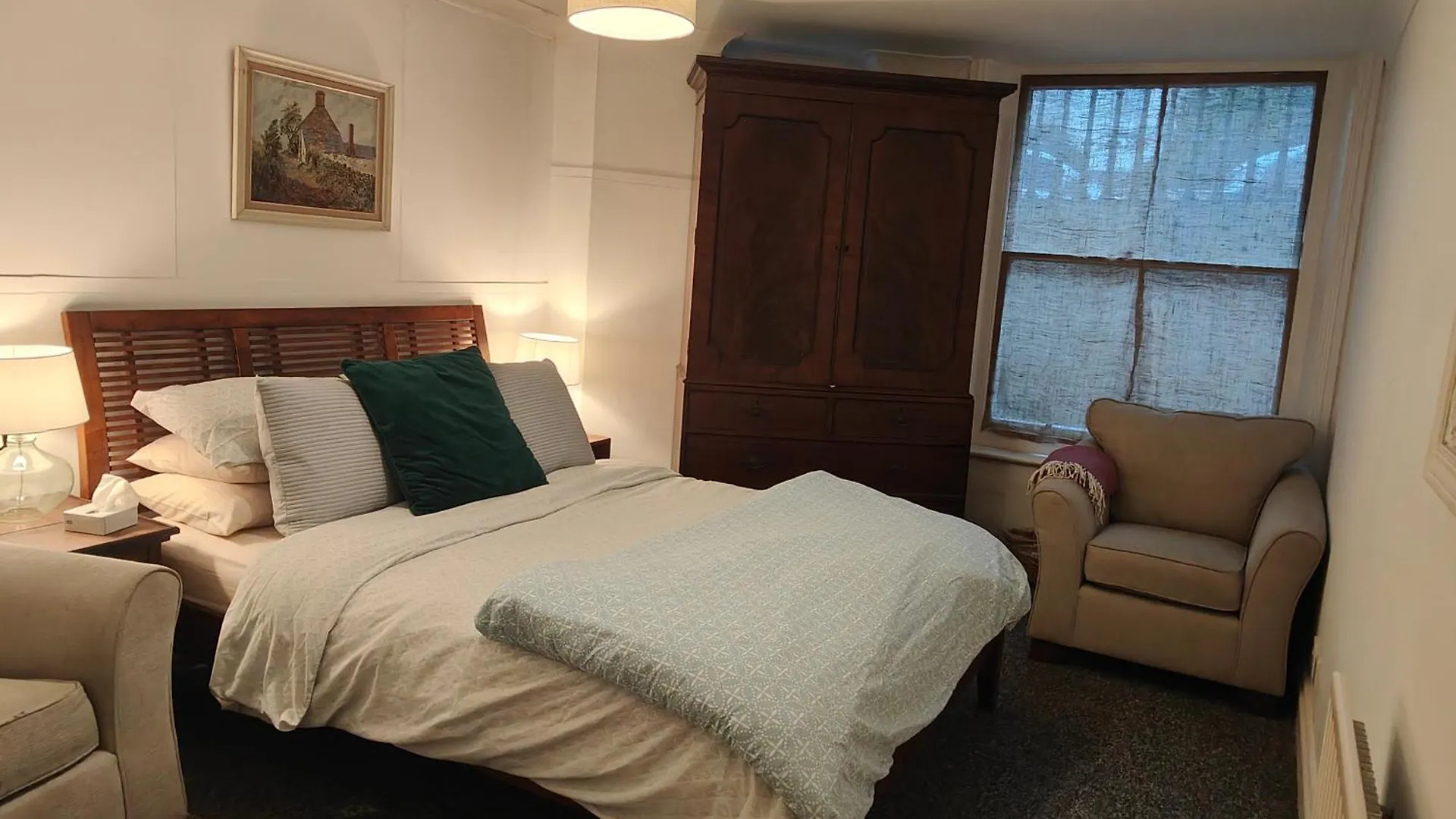 Appartement Beachfront 2-Bedroom Garden Flat With Hot Tub, Sleeps 8 Hove